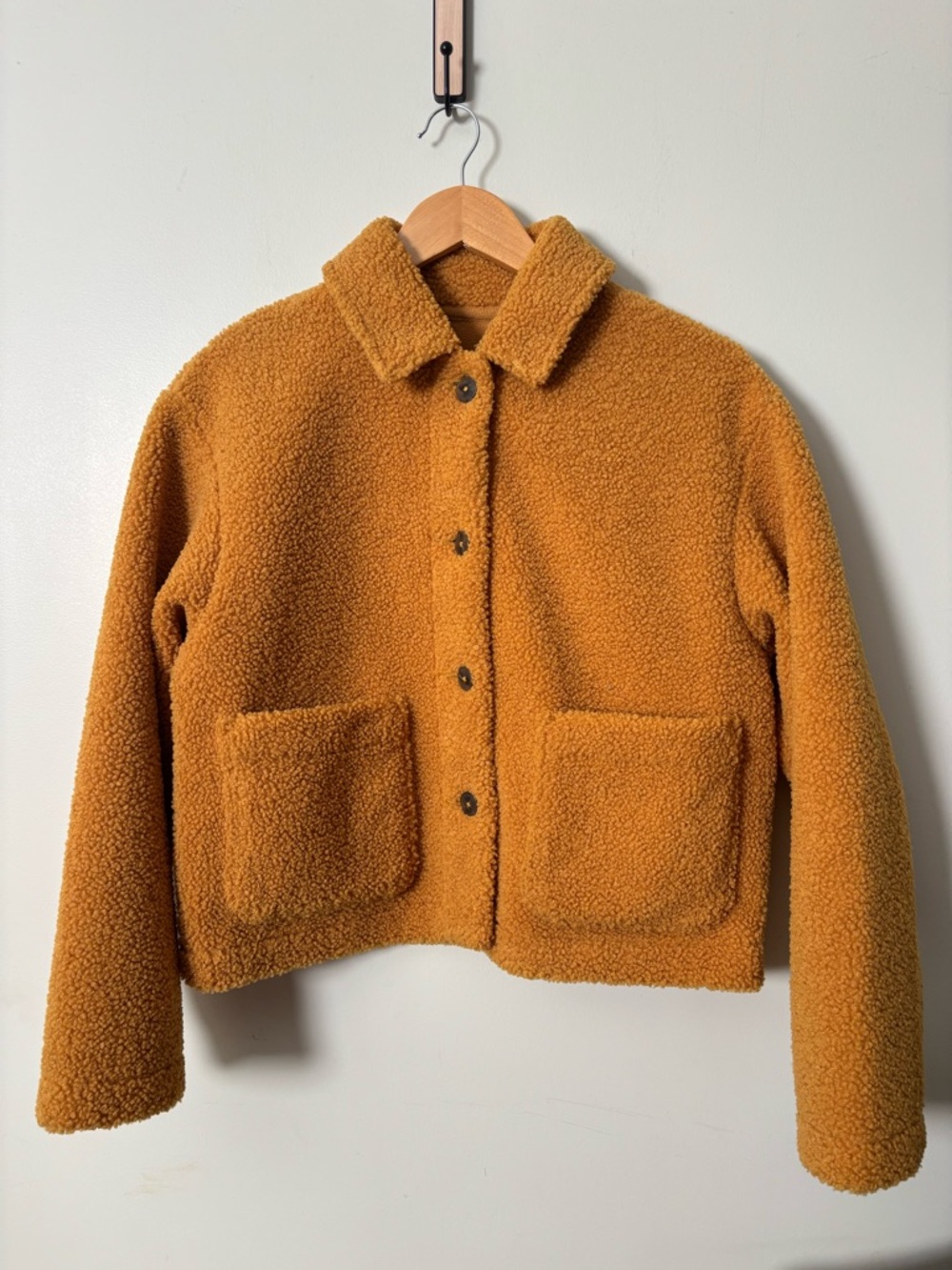 UNIQLO Teddy/Fleece Coat, Cropped yellow mustard button up collared jacket
